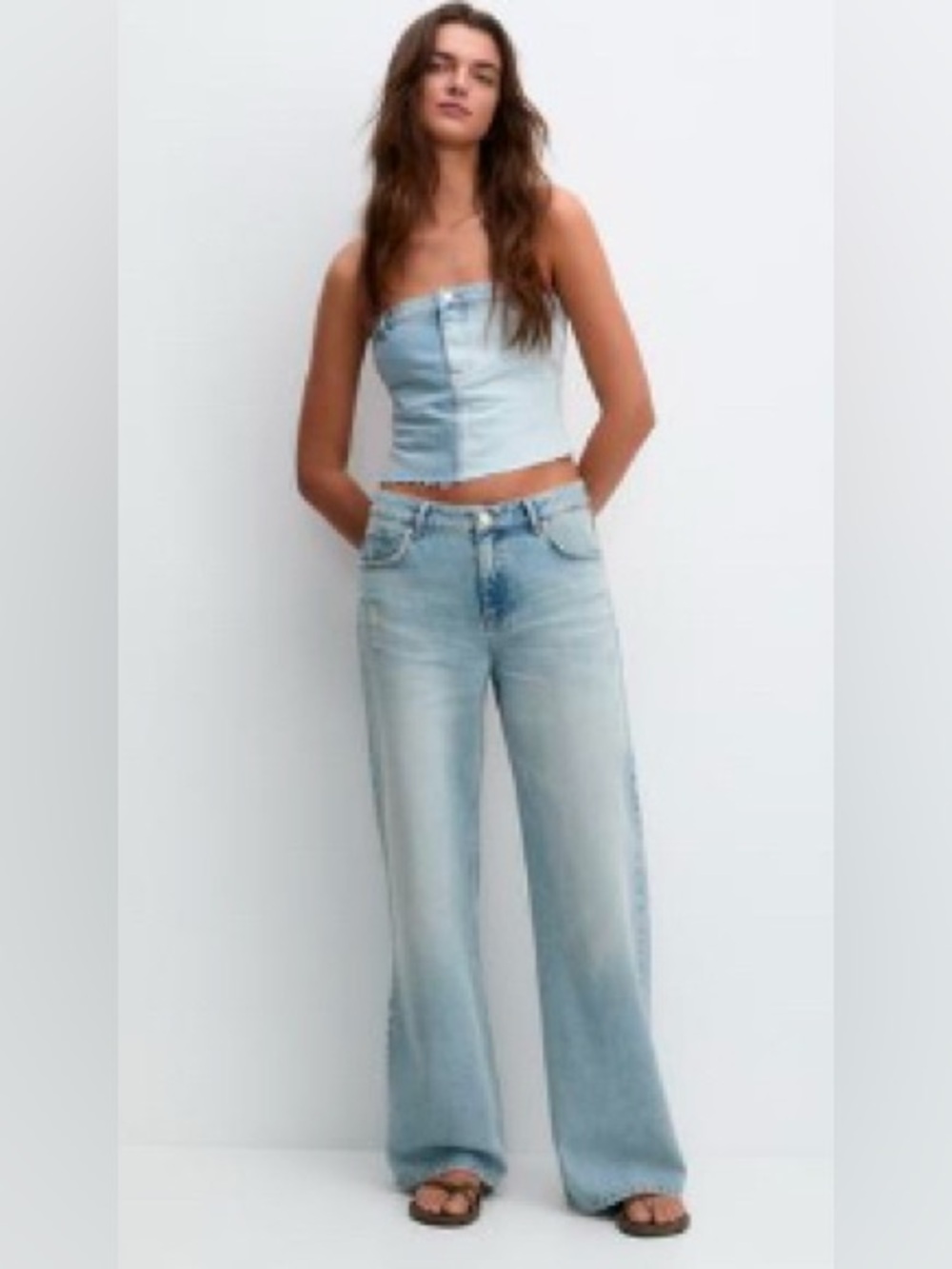 Pull&Bear Light Wash Wide-Leg Jeans Low Rise Baggy Sz 4